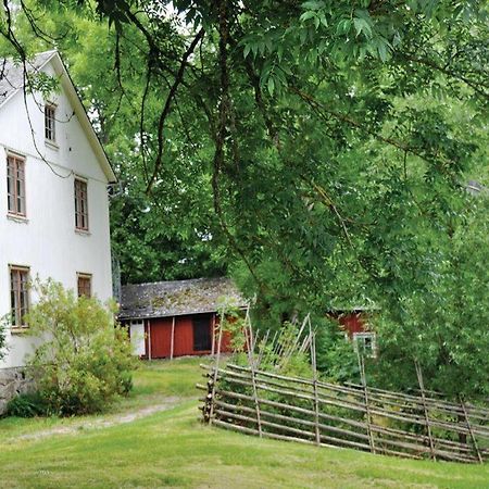 Amazing Home In Mellerud With 4 Bedrooms And Wifi Exterior photo