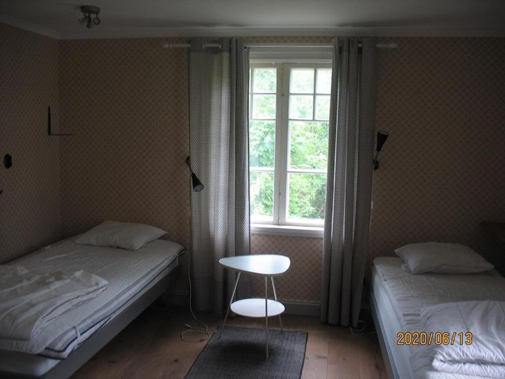 Amazing Home In Mellerud With 4 Bedrooms And Wifi Exterior photo