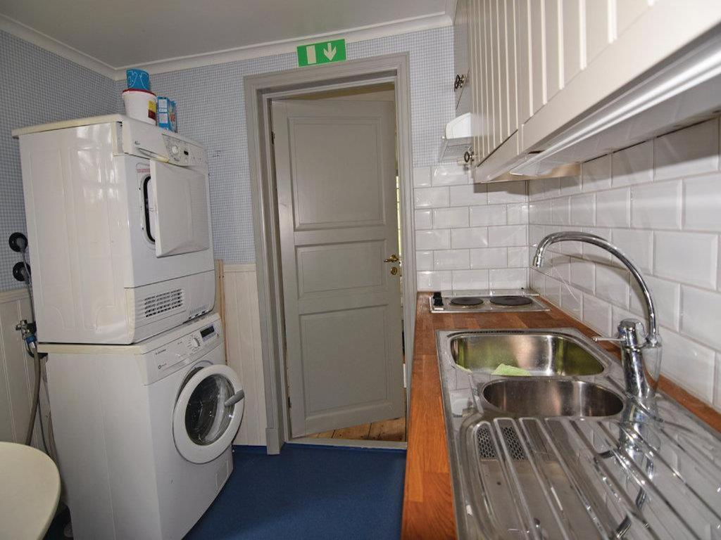 Amazing Home In Mellerud With 4 Bedrooms And Wifi Exterior photo