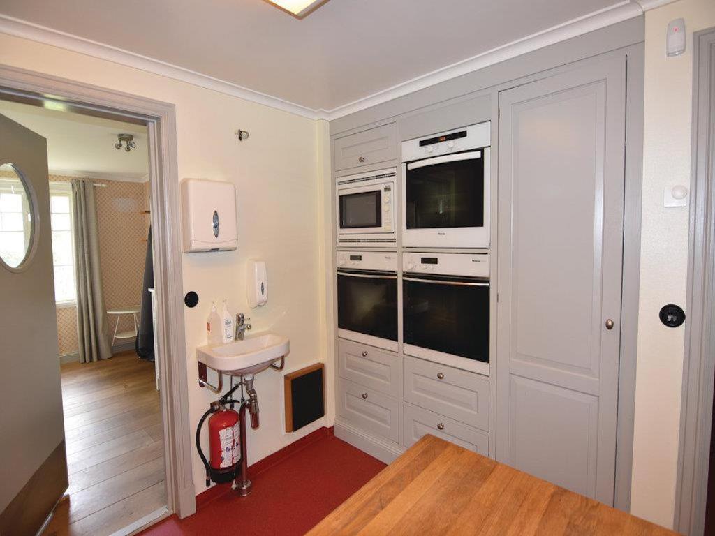Amazing Home In Mellerud With 4 Bedrooms And Wifi Exterior photo